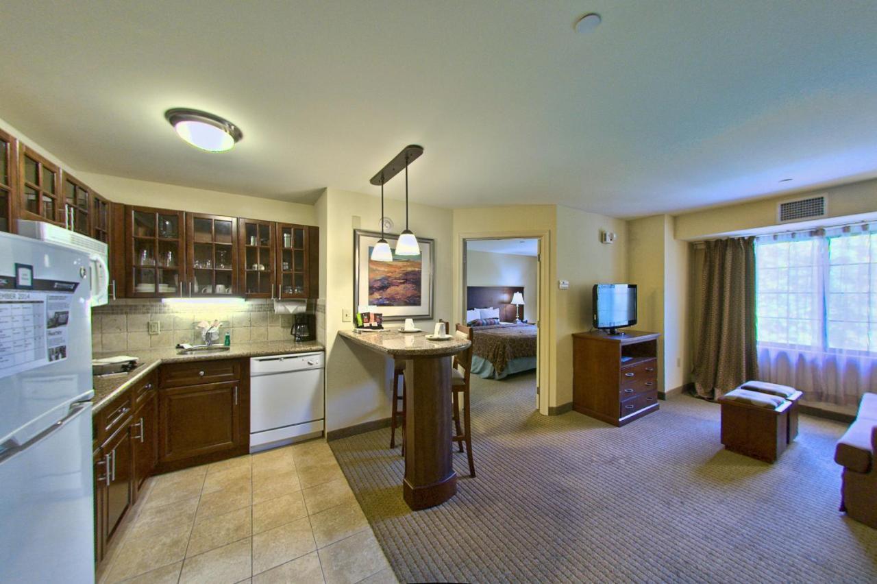 Staybridge Suites East Stroudsburg - Poconos By Ihg Bagian luar foto