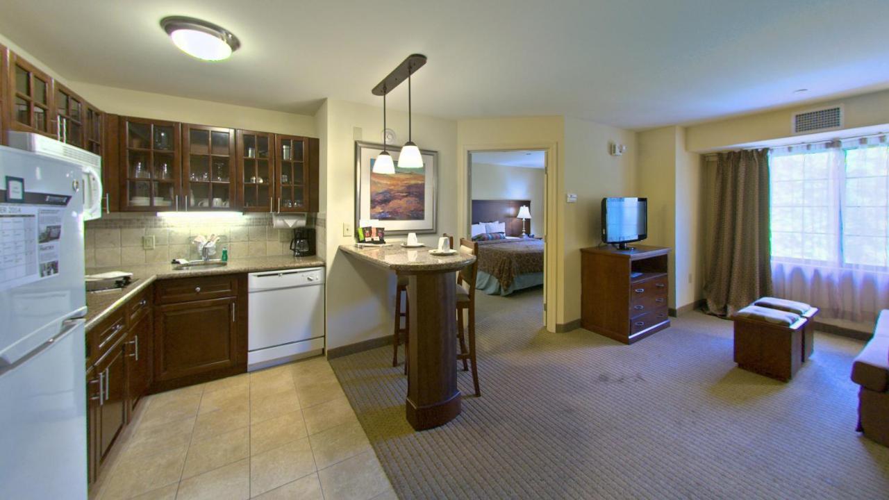Staybridge Suites East Stroudsburg - Poconos By Ihg Bagian luar foto