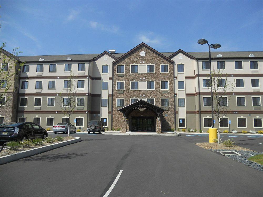 Staybridge Suites East Stroudsburg - Poconos By Ihg Bagian luar foto